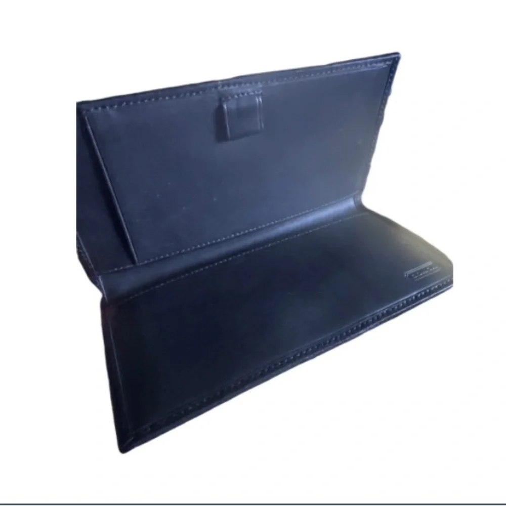 Coach Signature Long Continental checkbook Wallet in Black & Gray